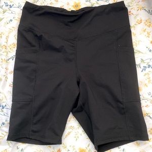 CHAMPION ACTIVE BIKER WORKOUT SHORTS W/ POCKETS